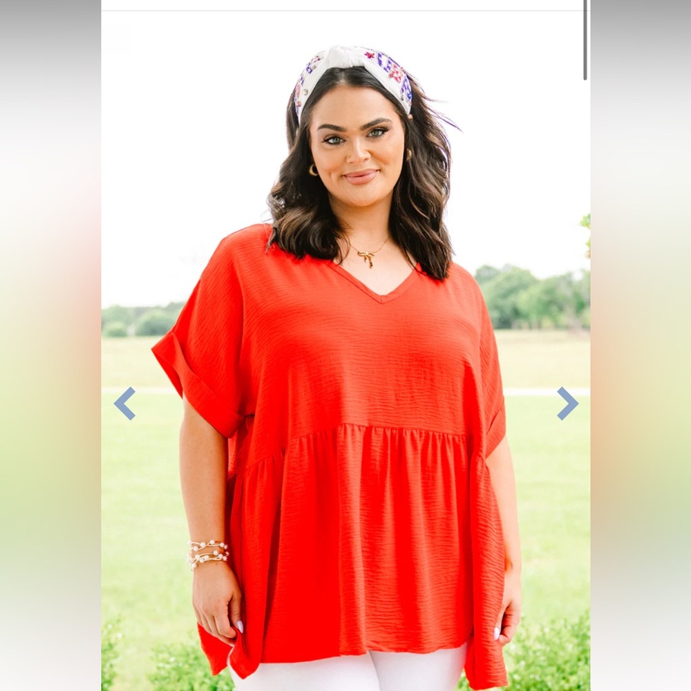 Chic Soul “Wide-Eyed Gaze” Top in Tomato Red – Size 2XL (New Without Tags)
